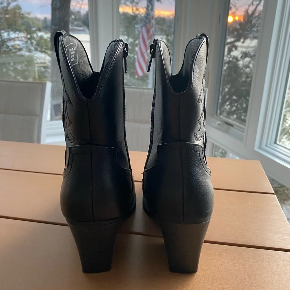 SO Goods Tapanga short black western boots - Picture 6 of 9